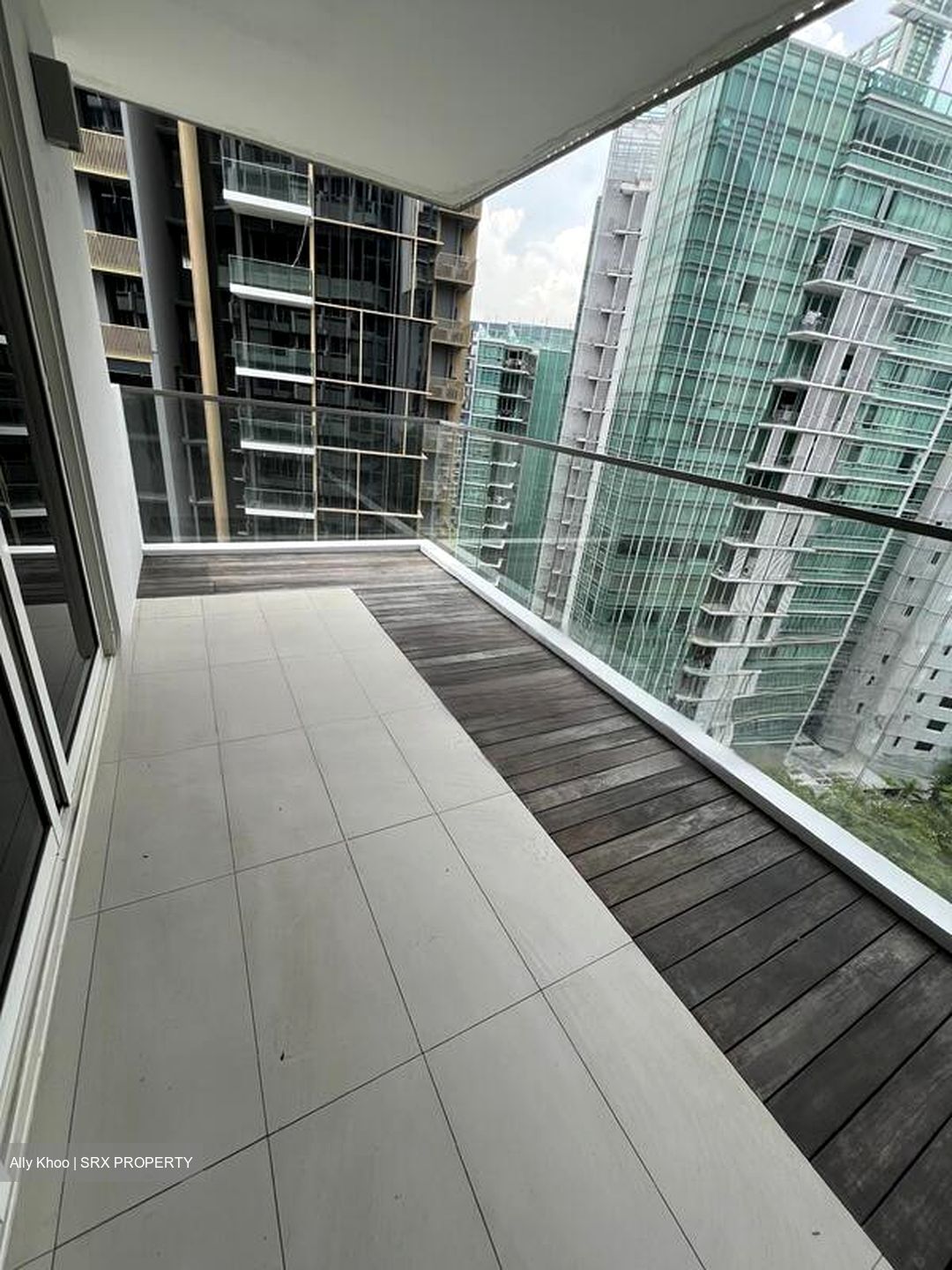 The Peak @ Cairnhill II (D9), Apartment #460353601